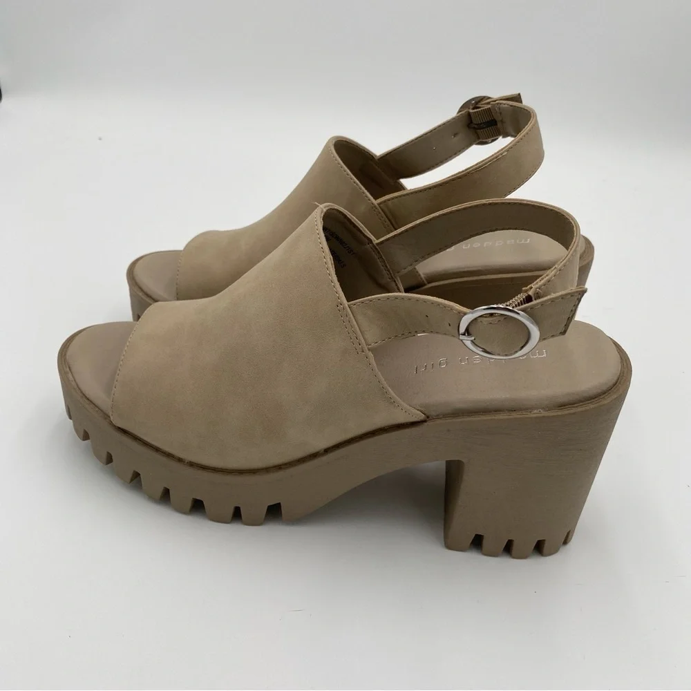 Madden Girl Sonny Y2K Chunky Platform Heeled Slingback‎ Sandals Size 10 NWOT
